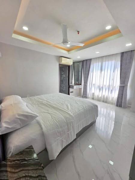 Lumpini Place Water Cliff, Bangkok, Soi Sathu Pradit 19 Yeak 10, Chong Nonsi, Yan Nawa, Bangkok, 3 Bedrooms, 126 sqm, Condo For Rent, by Ploypatcha Chomchid, 500608241 - DDproperty.com