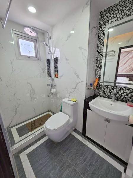 Lumpini Place Water Cliff, Bangkok, Soi Sathu Pradit 19 Yeak 10, Chong Nonsi, Yan Nawa, Bangkok, 3 Bedrooms, 126 sqm, Condo For Rent, by Ploypatcha Chomchid, 500608241 - DDproperty.com