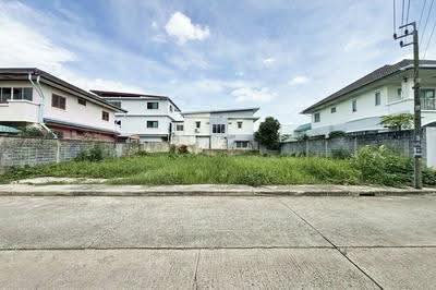 ขาย - ขายที่ดิน 97 ตร.ว. ถนนเฉลิมพระเกียรติ ร.9 เขตประเวศ ใกล้สวนหลวง ร. 9 เหมาะสร้างที่อยู่อาศัย, กรุงเทพ