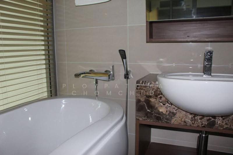 Siamese Thirty Nine, Bangkok, 68 Soi Sukhumvit 39, Sukhumvit Road, Khlong Tan Nua, Watthana, Bangkok, 1 Bedroom, 67 sqm, Condo For Rent, by Ploypatcha Chomchid, 500608270 - DDproperty.com