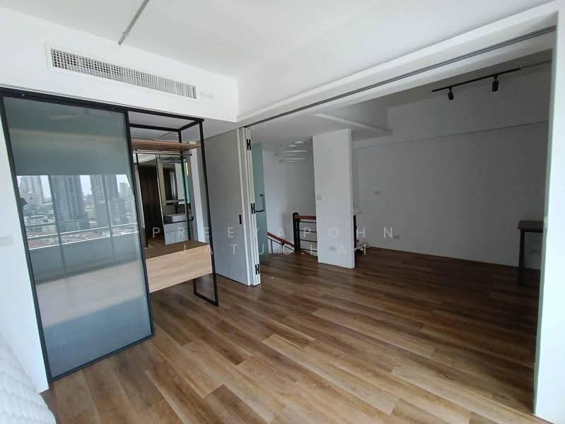 Thonglor Tower, Bangkok, Soi Thonglor, Sukhumvit 55 Road, Khlongtoei Nua, Watthana, Bangkok, 2 Bedrooms, 93 sqm, Condo For Sale, by Preeyapohn Jatuchai, 500608308 - DDproperty.com