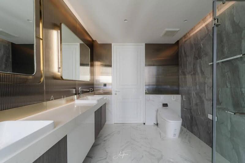 3-BR House, bangkok, Phra Kanong Nua, Watthana, Bangkok, 3 Bedrooms, 263 sqm, Single Detached House For Sale, by Pemika Aukkaraleekul, 500608374 - DDproperty.com
