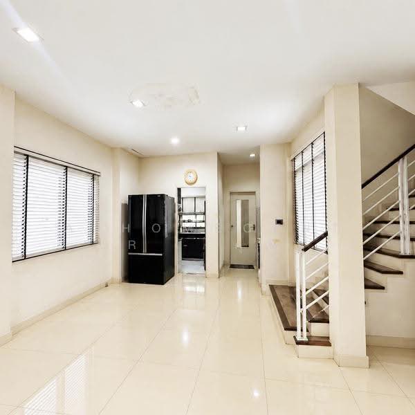 Perfect Place Phatthanakan-Srinakarin, Bangkok, 7/24 On Nut 80 Yaek 5, Prawet, Bangkok, 3 Bedrooms, 193 sqm, Single Detached House For Sale, by AJHOMECENTER - คุณบู้, 500608409 - DDproperty.com