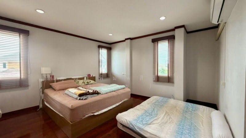 Sireethorn Suwanabhum, Bangkok, Luang Phaeng Road, Thab Yao, Lat Krabang, Bangkok, 3 Bedrooms, 220 sqm, Single Detached House For Sale, by คุณ พิมพ์สิริ ( ทราย ), 500608418 - DDproperty.com