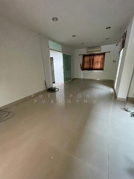 Dusit GrandPark, Bangkok, เลียบคลองสอง, Bang Chun, Khlong Sam Wa, Bangkok, 3 Bedrooms, 220 sqm, Single Detached House For Sale, by Puttipong Puangphu, 500608425 - DDproperty.com