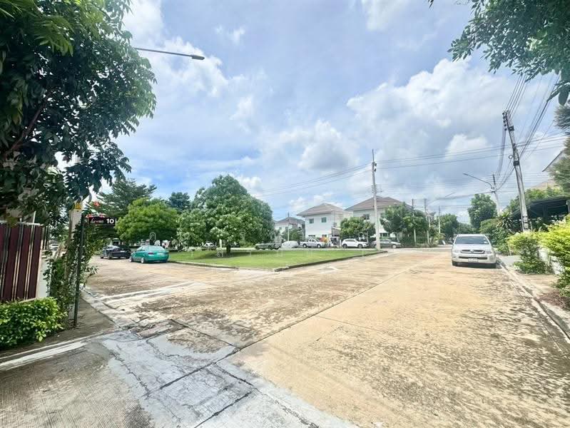 Lanceo Crib Phetkasem 81, Samut Sakhon, Suan Luang, Krathum Baen, Samut Sakhon, 3 Bedrooms, 160 sqm, Semi-Detached House (Twin House) For Sale, by คุณ ฐิชาปัณณ์ สังวาลรัมย์ (ปูน), 500608489 - DDproperty.com