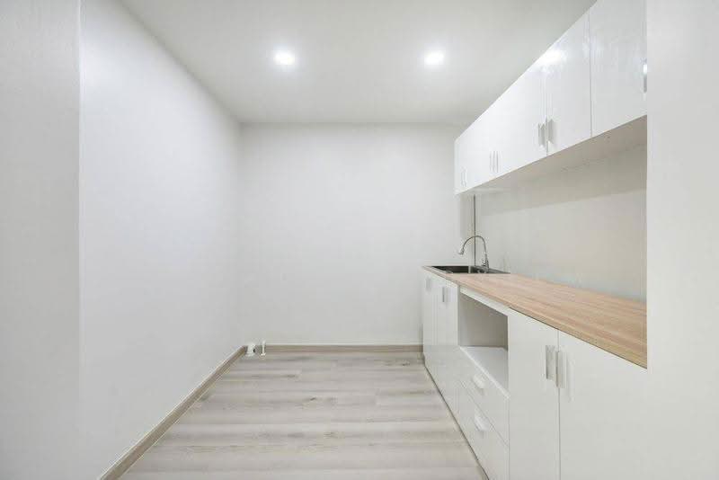 Lake View Geneva Condominium : เลควิวคอนโดมิเนียม อาคารเจนีวา, นนทบุรี, แจ้งวัฒนะ, บ้านใหม่, ปากเกร็ด, นนทบุรี, 112 ตร.ม., คอนโด ขาย, โดย Suchada Yodyiem, 500608612 - DDproperty.com