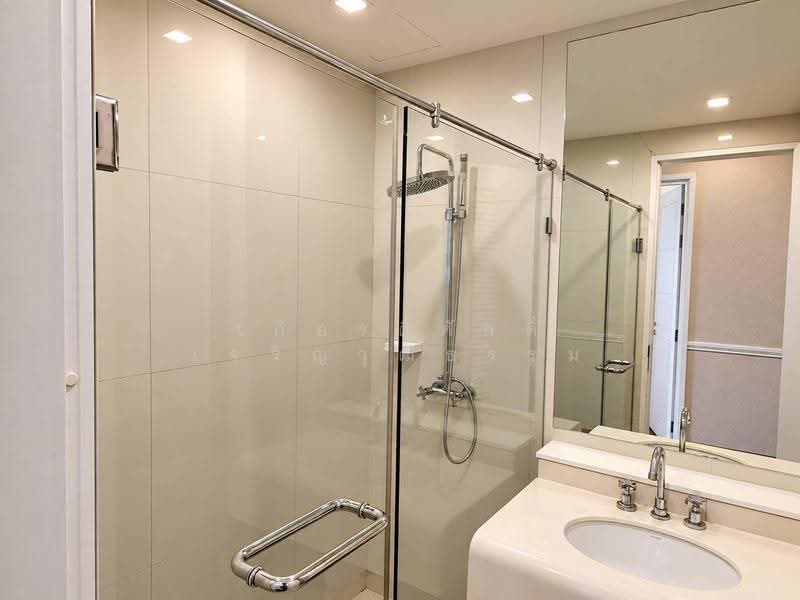 Ivy Sathorn 10, Bangkok, 88 Soi Sathorn 12, Sathorn Road, Silom, Bang Rak, Bangkok, 2 Bedrooms, 76 sqm, Condo For Sale, by เกียรติศักดิ์ เจริญวุฒิธรรม, 500608683 - DDproperty.com