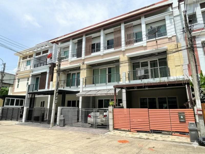 Baan Klang Muang Urbanion Rama 9-Ladprao : บ้านกลางเมือง เออร์บาเนี่ยน พระราม 9-ลาดพร้าว, กรุงเทพ, ซอยลาดพร้าว 84 ถนนลาดพร้าว, วังทองหลาง, กรุงเทพ, 160 ตร.ม., ทาวน์เฮ้าส์ ขาย, โดย วาสนา มีแถม, 500608691 - DDproperty.com