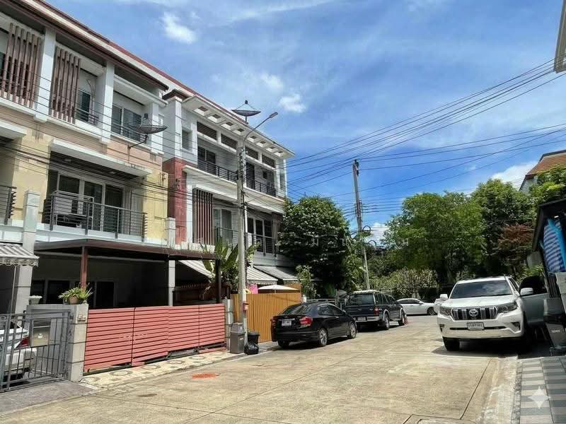 Baan Klang Muang Urbanion Rama 9-Ladprao : บ้านกลางเมือง เออร์บาเนี่ยน พระราม 9-ลาดพร้าว, กรุงเทพ, ซอยลาดพร้าว 84 ถนนลาดพร้าว, วังทองหลาง, กรุงเทพ, 160 ตร.ม., ทาวน์เฮ้าส์ ขาย, โดย วาสนา มีแถม, 500608691 - DDproperty.com