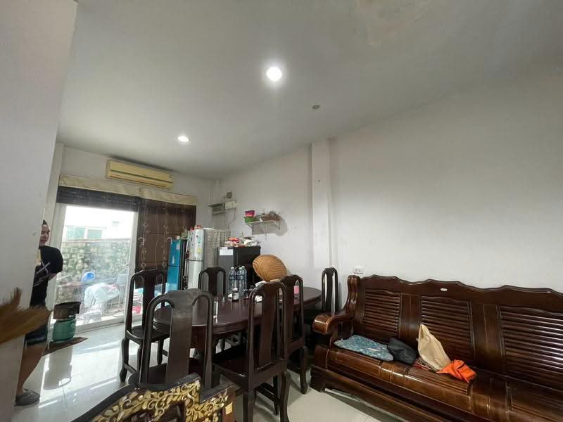 Baan Klang Muang Urbanion Rama 9-Ladprao : บ้านกลางเมือง เออร์บาเนี่ยน พระราม 9-ลาดพร้าว, กรุงเทพ, ซอยลาดพร้าว 84 ถนนลาดพร้าว, วังทองหลาง, กรุงเทพ, 160 ตร.ม., ทาวน์เฮ้าส์ ขาย, โดย วาสนา มีแถม, 500608691 - DDproperty.com