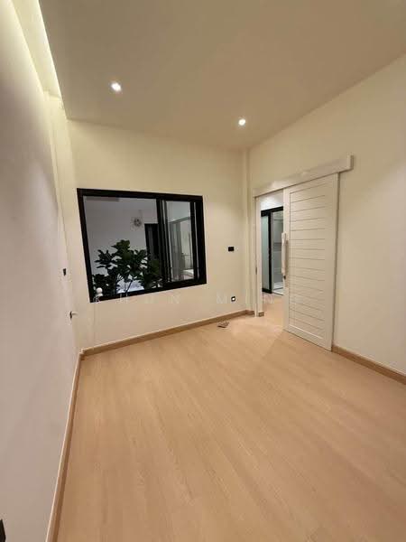 Townhouse for Sale | Private Courtyard Residence Ladprao 41 (SPSMG250), bangkok, ลาดพร้าว 41, Chan Kasem, Chatuchak, Bangkok, 3 Bedrooms, 144 sqm, Townhouse For Sale, by Khun Ming, 500608850 - DDproperty.com