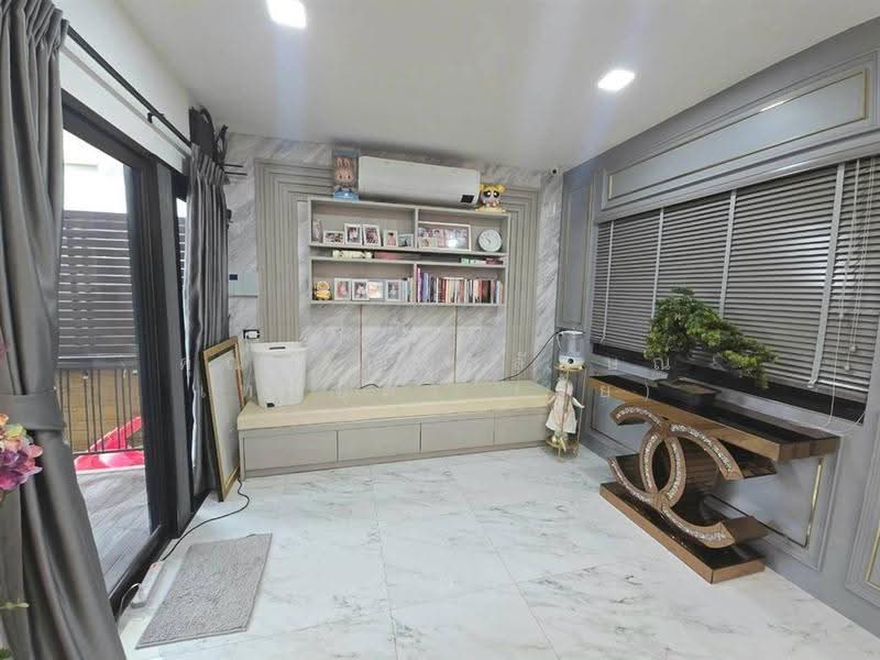 Golden Prestige Watcharapol-Sukhapiban 5, bangkok, Sukhaphiban 5 Road, O-Ngoen, Sai Mai, Bangkok, 5 Bedrooms, 300 sqm, Single Detached House For Sale, by คุณ ภิญญาลักษณ์ เทพบุตร (ยุ้ย), 500608905 - DDproperty.com