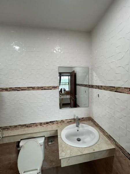 House for Rent near Nam Tong Market Hang Dong : บ้านเดี่ยว2ชั้น ใกล้ตลาดน้ำโห้ง หางดง เชียงใหม่, เชียงใหม่, สบแม่ข่า, หางดง, เชียงใหม่, 180 ตร.ม., บ้านเดี่ยว ให้เช่า, โดย คุณ ธีรชาติ, 500608909 - DDproperty.com