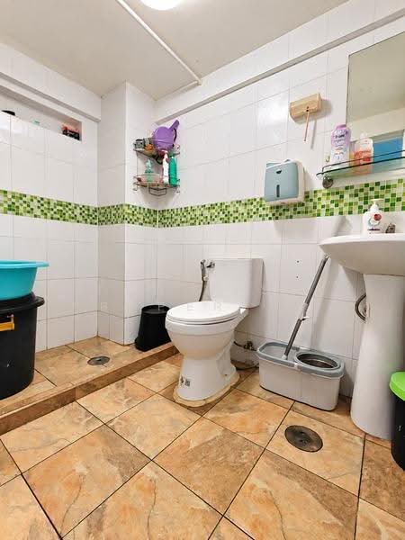 ฉัตรแก้ว แฮปปี้แลนด์, Bangkok, Khlong Chan, Bang Kapi, Bangkok, 2 Bedrooms, 100 sqm, Townhouse For Sale, by The Best Property หนูกรานต์, 500608971 - DDproperty.com