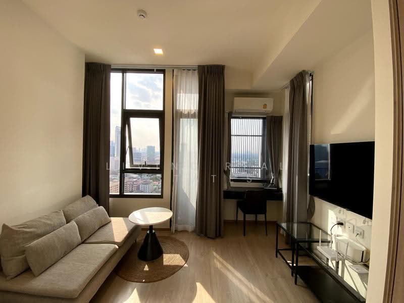 Centric Ratchayothin, Bangkok, 1656 Phahonyothin Rd, Lat Yao, Chatuchak, Bangkok, 1 Bedroom, 28 sqm, Condo For Rent, by Living Real Estates, 500609062 - DDproperty.com