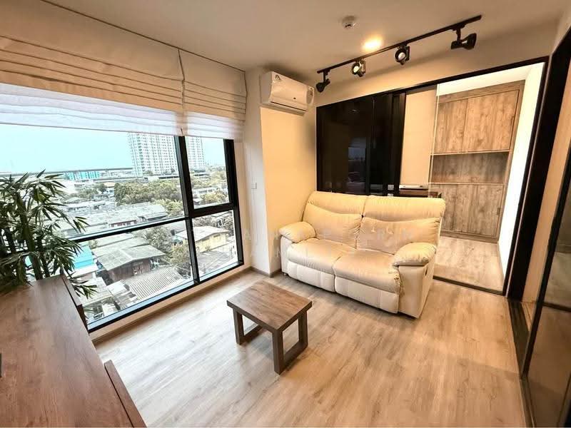 BEAT Bangwa Interchange, Bangkok, Thoetthai Road, Bang Wa, Phasi Charoen, Bangkok, 1 Bedroom, 37 sqm, Condo For Rent, by Rattanaporn Khamlit, 500609103 - DDproperty.com