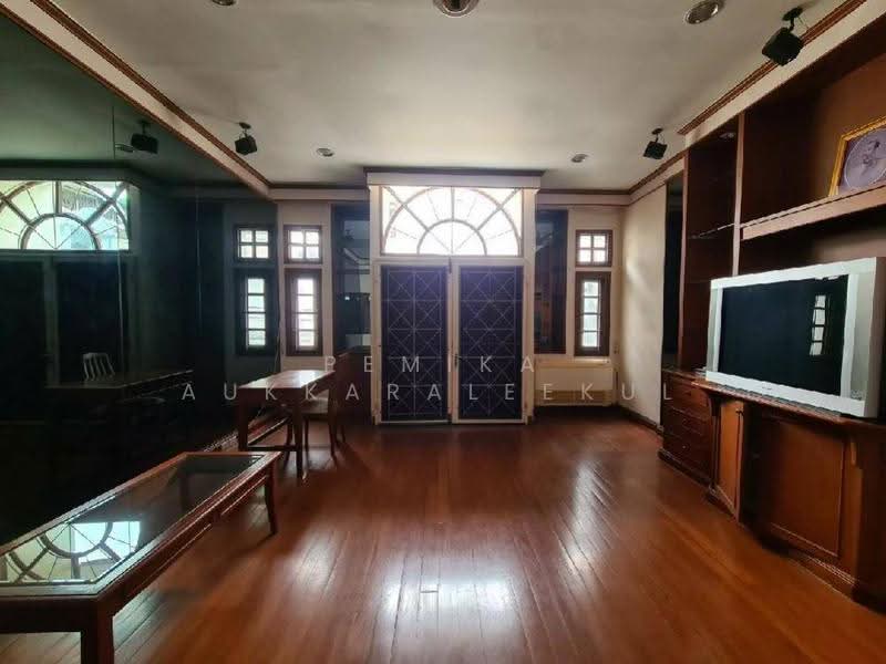 3-BR Townhouse, bangkok, Arun Amarin, Bangkok Noi, Bangkok, 3 Bedrooms, 280 sqm, Townhouse For Sale, by Pemika Aukkaraleekul, 500609123 - DDproperty.com