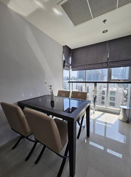 Life Ratchadapisek, Bangkok, 279 Ratchadapisaek Road, Huai Khwang, Bangkok, 2 Bedrooms, 66 sqm, Condo For Rent, by Rattanaporn Khamlit, 500609144 - DDproperty.com