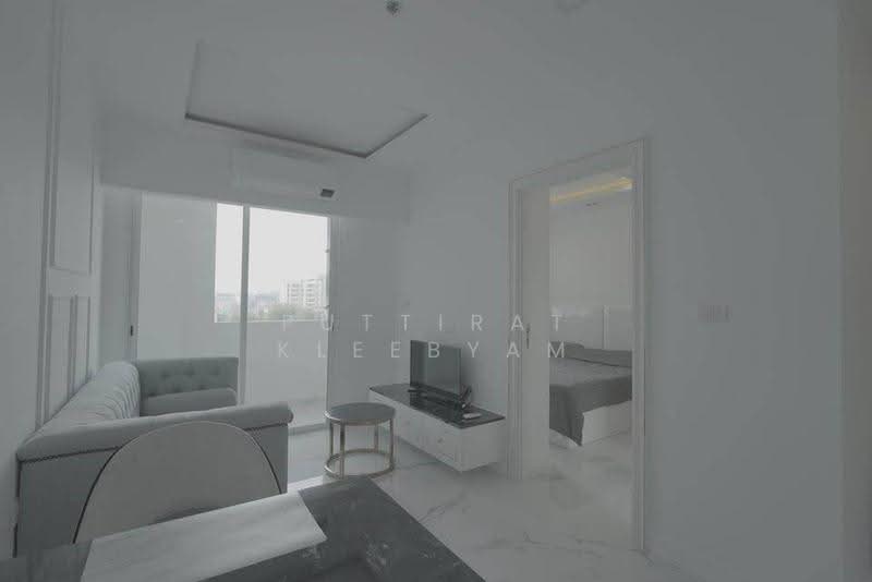 The Empire Tower Pattaya : ดิ เอ็มไพร์ ทาวเวอร์, ชลบุรี, ซอยบุณย์กัญจนาราม 8, หนองปรือ, บางละมุง, ชลบุรี, 31 ตร.ม., คอนโด ขาย, โดย Puttirat Kleebyam, 500609253 - DDproperty.com