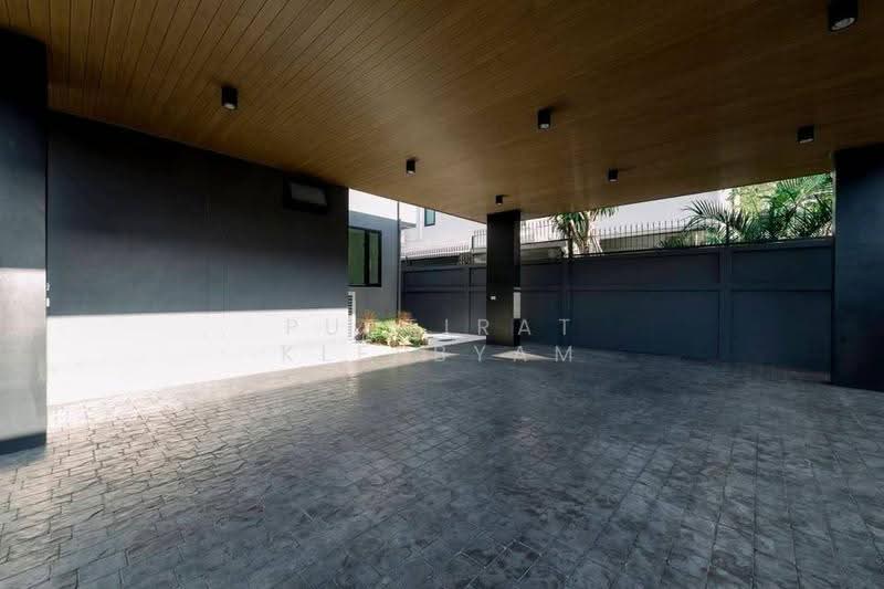 5-BR House, Phuket, Kathu, Phuket, 5 Bedrooms, 434 sqm, Single Detached House For Sale, by Puttirat Kleebyam, 500609262 - DDproperty.com