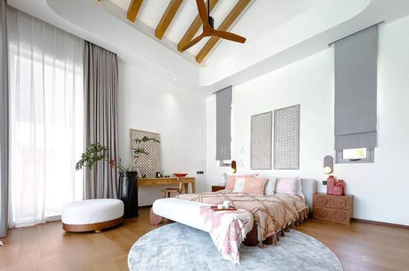 4-BR Villa, Phuket, Choeng Thale, Thalang, Phuket, 4 Bedrooms, 359 sqm, Villa For Sale, by Puttirat Kleebyam, 500609459 - DDproperty.com