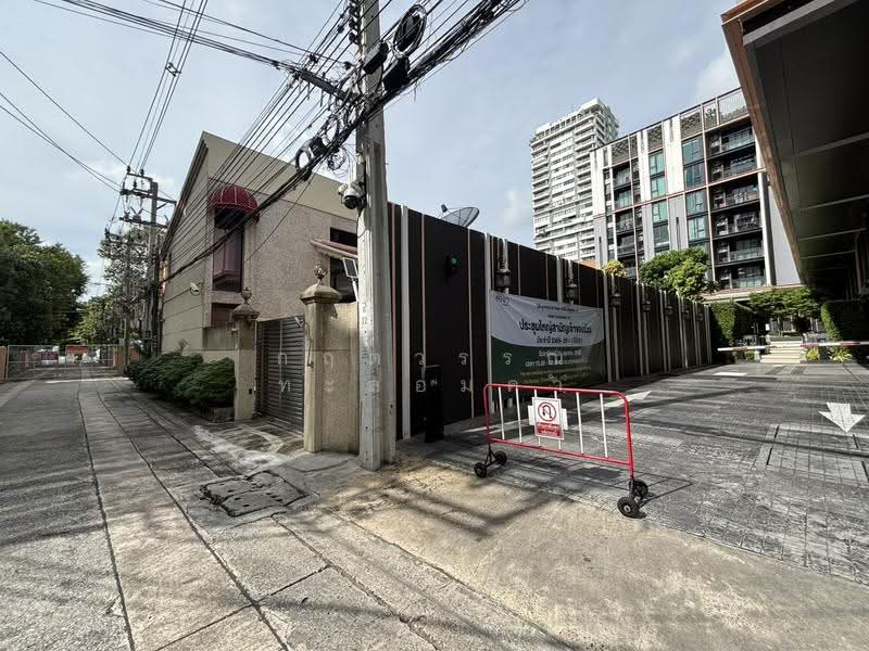 Venio Sukhumvit 10 : เวนิโอ สุขุมวิท 10, กรุงเทพ, 10 สุขุมวิท, คลองเตย, กรุงเทพ, 29 ตร.ม., คอนโด ให้เช่า, โดย กฤตวรรณ ทะลอมคำ, 500609462 - DDproperty.com
