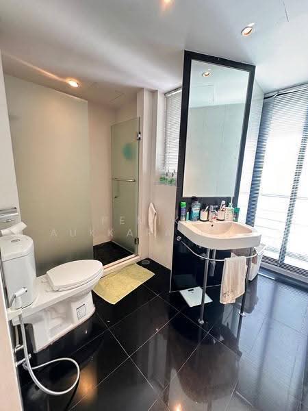 Sathorn Gardens, bangkok, 39  South Sathorn Road, Thung Maha Mek, Sathon, Bangkok, 3 Bedrooms, 200 sqm, Condo For Sale, by Pemika Aukkaraleekul, 500609492 - DDproperty.com