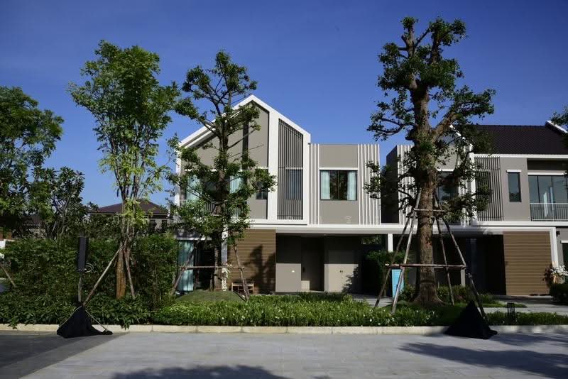 Siamese Blossom Phahol-Vibhavadi, Pathum Thani, Phahonyothin Road, Khlong Nung, Khlong Luang, Pathum Thani, 3 Bedrooms, 152 sqm, Semi-Detached House (Twin House) For Sale, by ลภัสรดา การะเกษ, 500609515 - DDproperty.com