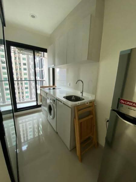 Life Asoke, Bangkok, Asoke-Dindang Road, Bang Kapi, Huai Khwang, Bangkok, 1 Bedroom, 29 sqm, Condo For Sale, by Rinrada Permpool, 500609539 - DDproperty.com