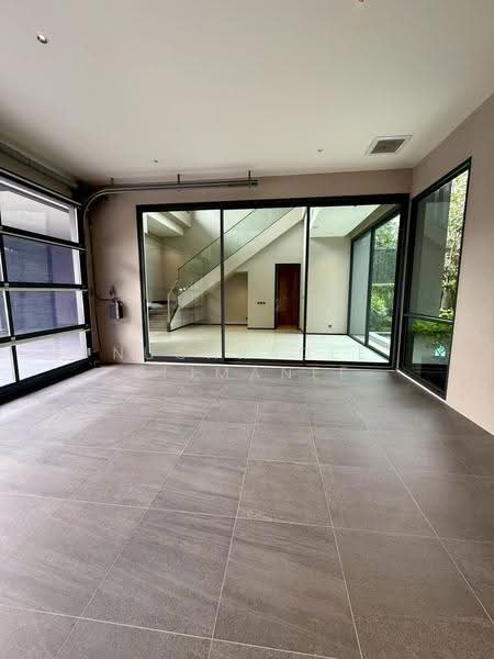SMYTH’S Ramintra, Bangkok, Ram Intra Rd, Anusaowari, Bang Khen, Bangkok, 5 Bedrooms, 999 sqm, Single Detached House For Sale, by Nuchradee Kijmanee, 500609545 - DDproperty.com