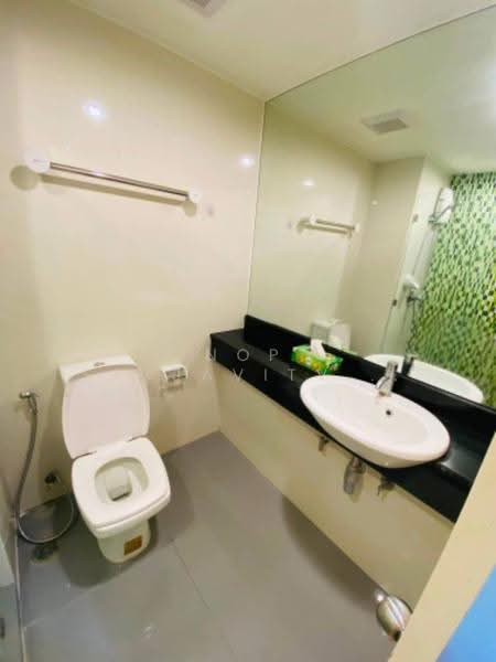 Chateau In Town Phaholyothin 32, Bangkok, 640 Soi Thanon Sena Nikhom 1, Phaholyothin Road, Sena Nikhom, Chatuchak, Bangkok, 1 Bedroom, 37 sqm, Condo For Sale, by Nop Satjavitvisarn, 500609546 - DDproperty.com