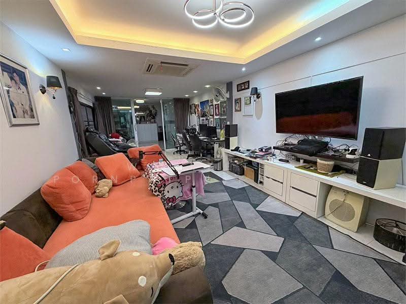 3.5-STOREY COMMERCIAL BUILDING 3 CONNECTED UNITS 79.5 SQ.WAH FULLY EXTENDED LARGE OPEN S, Bangkok, เอกชัย, Bang Bon, Bangkok, , 1,100 sqm, Shophouse For Sale, by Worazett pornpatpulkasaim, 500609572 - DDproperty.com