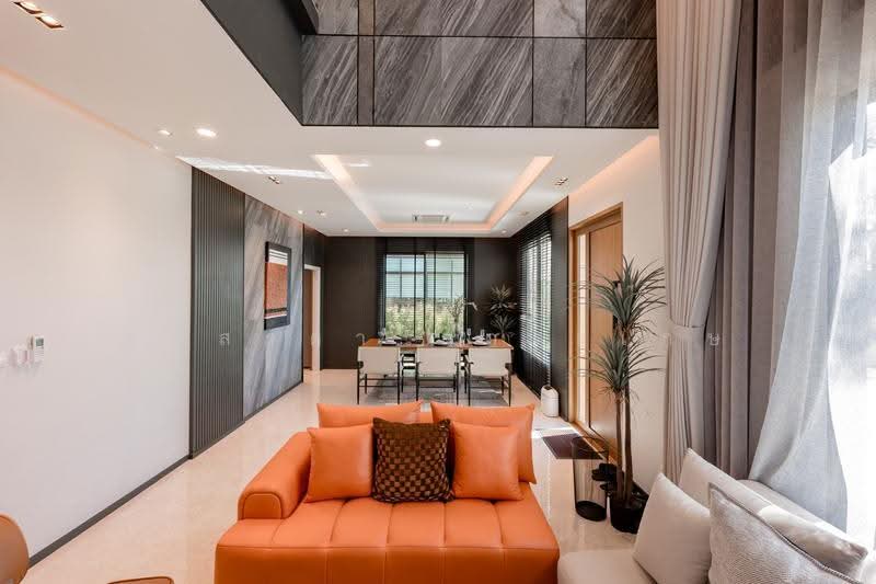 Siamese Holm Phahol-Vibhavadi, Pathum Thani, Khlong Loang 24 Alley, Khlong Nung, Khlong Luang, Pathum Thani, 4 Bedrooms, 200 sqm, Single Detached House For Sale, by ลภัสรดา การะเกษ, 500609628 - DDproperty.com