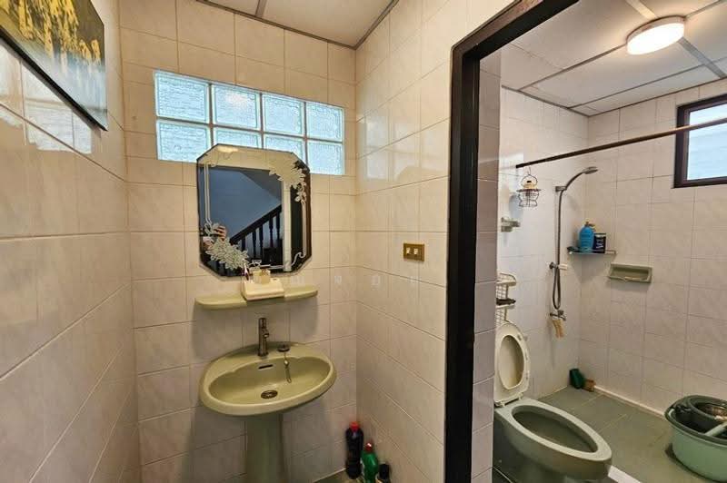ซอยรามอินทรา 5 บางเขน, Bangkok, ถนนรามอินทรา, Anusaowari, Bang Khen, Bangkok, 2 Bedrooms, 200 sqm, Single Detached House For Sale, by คุณจอย, 500609717 - DDproperty.com