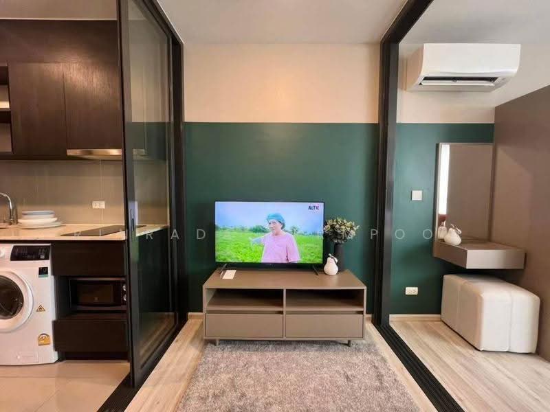 XT Huaikhwang, Bangkok, 244 Ratchadaphisek Road, Huai Khwang, Bangkok, 1 Bedroom, 30 sqm, Condo For Rent, by Rinrada Permpool, 500609755 - DDproperty.com