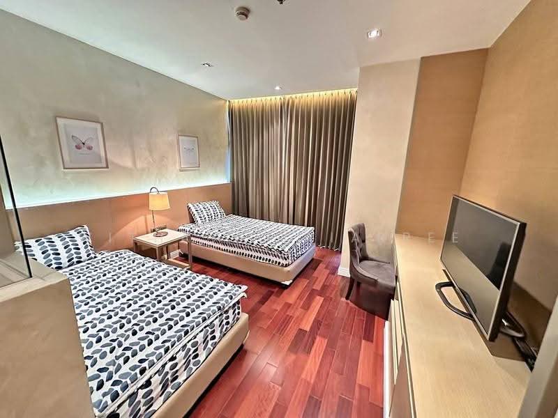 Athenee Residence, Bangkok, 65 Witthayu Road, Lumphini, Pathum Wan, Bangkok, 3 Bedrooms, 199 sqm, Condo For Rent, by Withada Jaiarree, 500609810 - DDproperty.com