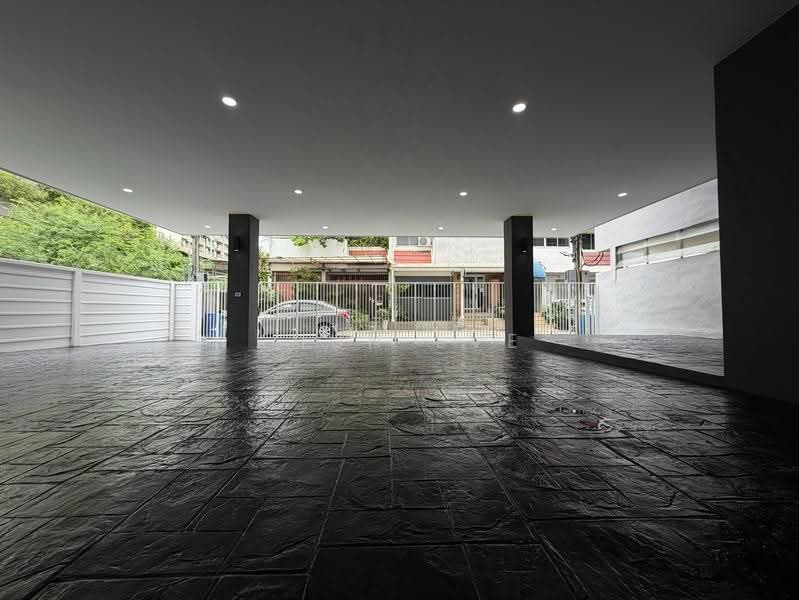 Home Office with Elevator – Near MRT Rama 9 (SPSEVE2384), Bangkok, ซอย ทวีมิตร 7, Huai Khwang, Bangkok, , 700 sqm, Shophouse For Sale, by Khun Eve, 500609818 - DDproperty.com