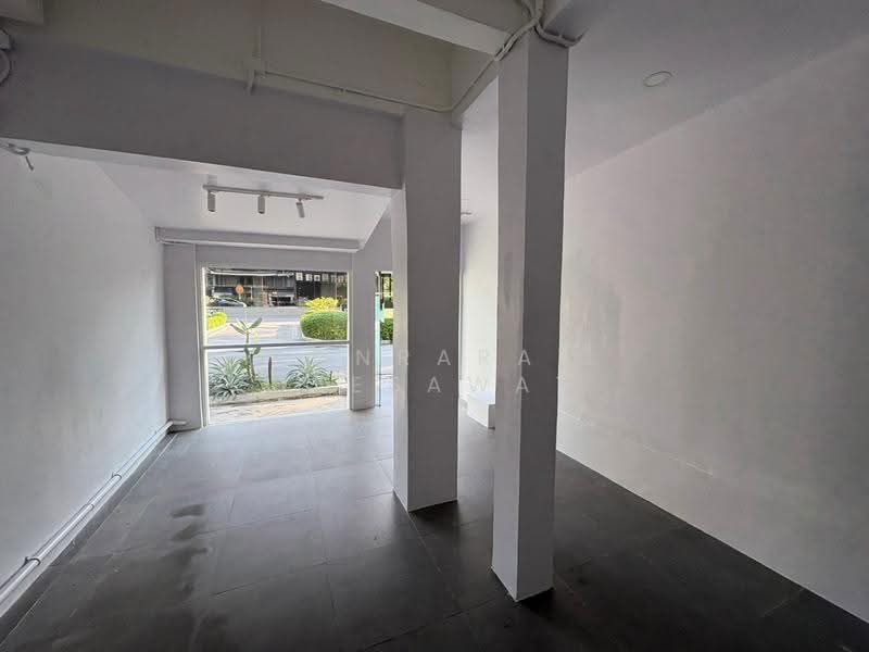 For Rent Retail Space 23 sq.m. near BTS Thong Lo Sukhumvit Watthana Bangkok PP-00761, bangkok, Khlong Tan Nua, Watthana, Bangkok, , 23 sqm, Retail Space For Rent, by Konrarat Deesawat, 500609836 - DDproperty.com