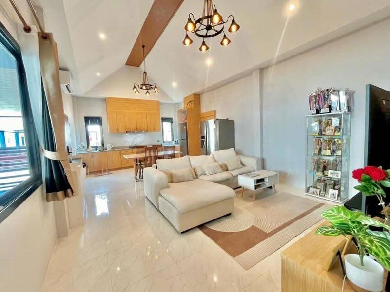 3-BR House, chon-buri, Nong Pru, Bang Lamung (Pattaya), Chon Buri (Pattaya), 3 Bedrooms, 145 sqm, Single Detached House For Rent, by Jirapat Chuangsawadsak, 500609845 - DDproperty.com