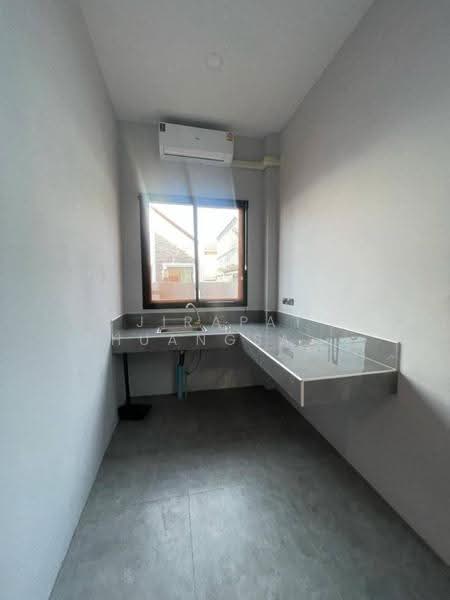 3-BR House, chon-buri, Nong Pru, Bang Lamung (Pattaya), Chon Buri (Pattaya), 3 Bedrooms, 145 sqm, Single Detached House For Rent, by Jirapat Chuangsawadsak, 500609845 - DDproperty.com