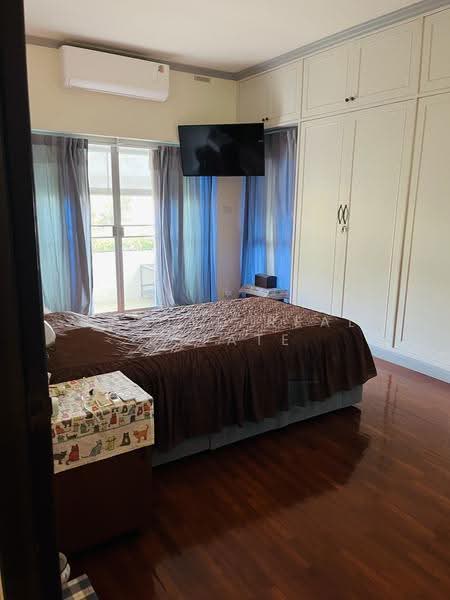 Siam Penthouse 2 Condominium : สยาม เพนท์เฮาส์ 2 คอนโดมิเนียม, กรุงเทพ, 72 ซอยสาทร 1 ถนนสาทร, ทุ่งมหาเมฆ, สาทร, กรุงเทพ, 171 ตร.ม., อพาร์ทเมนท์ ขาย, โดย Beyond Real Estate, 500609868 - DDproperty.com