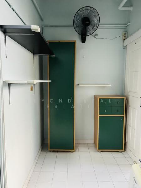 Siam Penthouse 2 Condominium : สยาม เพนท์เฮาส์ 2 คอนโดมิเนียม, กรุงเทพ, 72 ซอยสาทร 1 ถนนสาทร, ทุ่งมหาเมฆ, สาทร, กรุงเทพ, 171 ตร.ม., อพาร์ทเมนท์ ขาย, โดย Beyond Real Estate, 500609868 - DDproperty.com