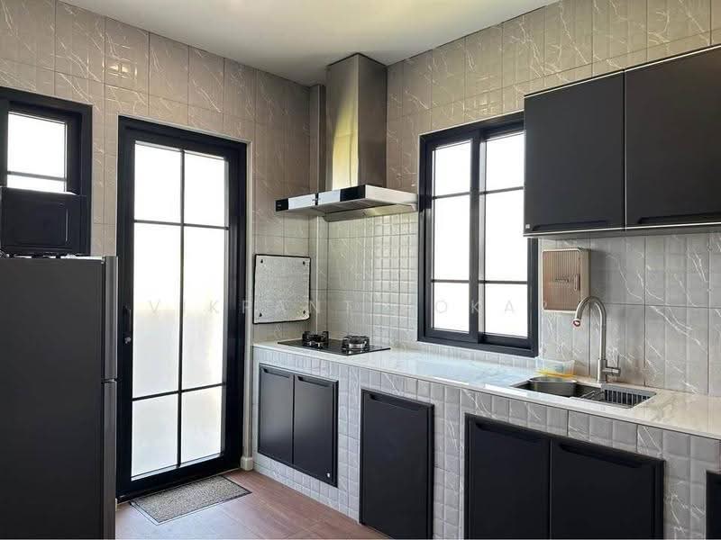 undefined, chon-buri, Phan Thong, Chon Buri (Pattaya), 4 Bedrooms, 325 sqm, Single Detached House For Rent, by Vikrant Kokar, 500609897 - DDproperty.com