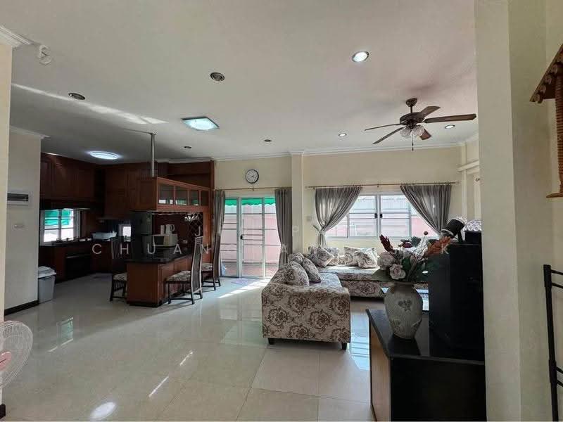 บ้าน 3-ห้องนอน, ชลบุรี, หนองปรือ, บางละมุง, ชลบุรี, 345 ตร.ม., บ้านเดี่ยว ให้เช่า, โดย Jirapat Chuangsawadsak, 500609915 - DDproperty.com