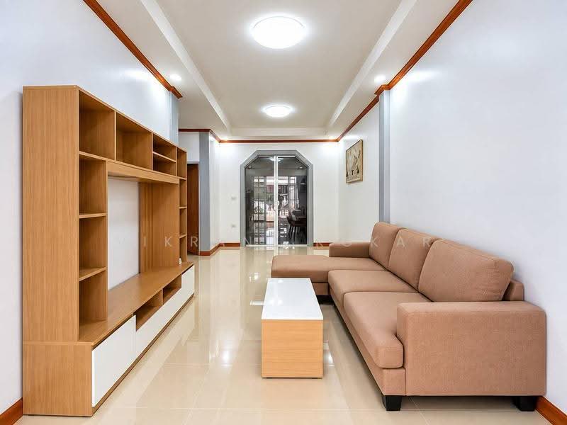 2-BR Townhouse, chon-buri, Nong Pru, Bang Lamung (Pattaya), Chon Buri (Pattaya), 2 Bedrooms, 120 sqm, Townhouse For Sale, by Vikrant Kokar, 500609953 - DDproperty.com