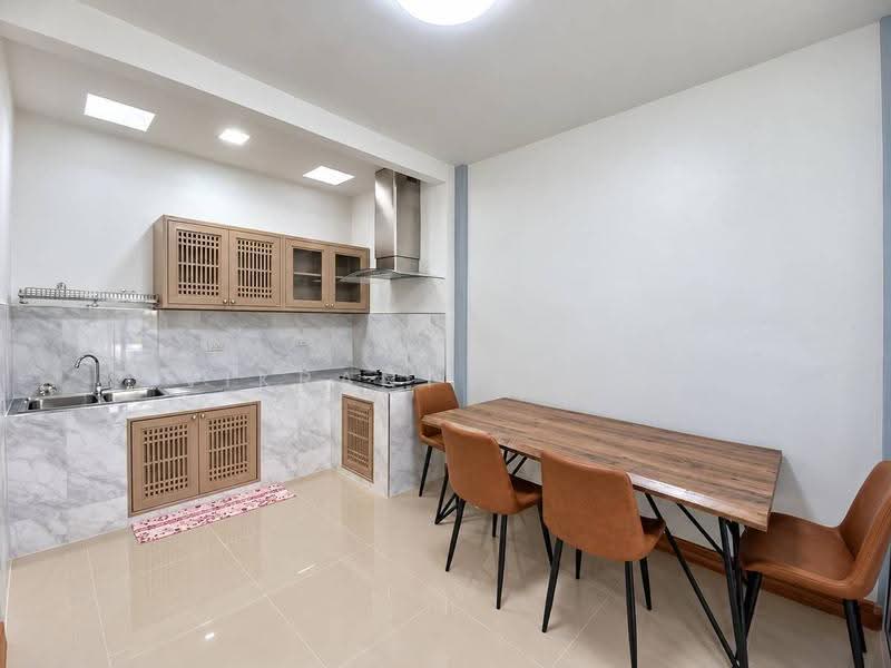 2-BR Townhouse, chon-buri, Nong Pru, Bang Lamung (Pattaya), Chon Buri (Pattaya), 2 Bedrooms, 120 sqm, Townhouse For Sale, by Vikrant Kokar, 500609953 - DDproperty.com
