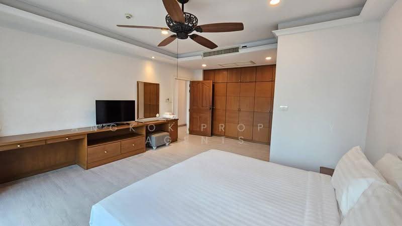 Chaidee Mansion, Bangkok, 75-7 Soi Sukhumvit 11, Khlongtoei Nua, Watthana, Bangkok, 2 Bedrooms, 200 sqm, Condo For Rent, by BANGKOK PROPERTY AGENTS, 500610025 - DDproperty.com