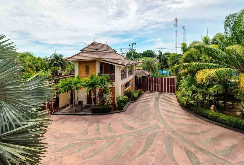 undefined, Chon Buri (Pattaya), Bang Sa-re, Sattahip, Chon Buri (Pattaya), 10+ Bedrooms, 1,103 sqm, Villa For Sale, by Tanawan Surichai, 500610056 - DDproperty.com