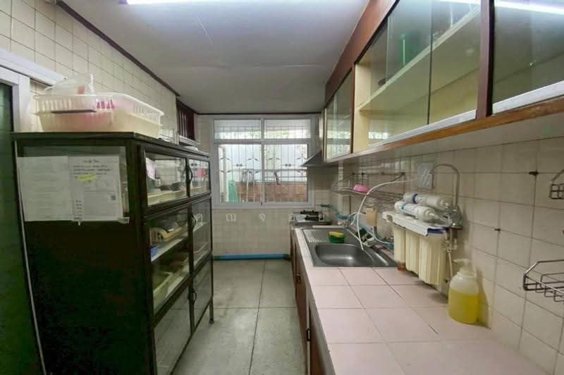 ซอยสุทธินิเวศน์ (ฉัตรแก้ว 4), Bangkok, ถนนสุทธิสารวินิจฉัย, Samsen Nok, Huai Khwang, Bangkok, 5 Bedrooms, 250 sqm, Single Detached House For Sale, by คุณจอย, 500610070 - DDproperty.com